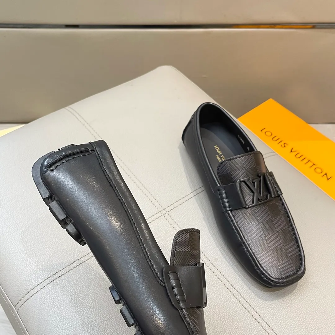 Factory price: 460💰LV men's beanie shoes 2025 official website synchronized <market top version> imported cowhide ➕ black cowhide original packaging. Size 38-45